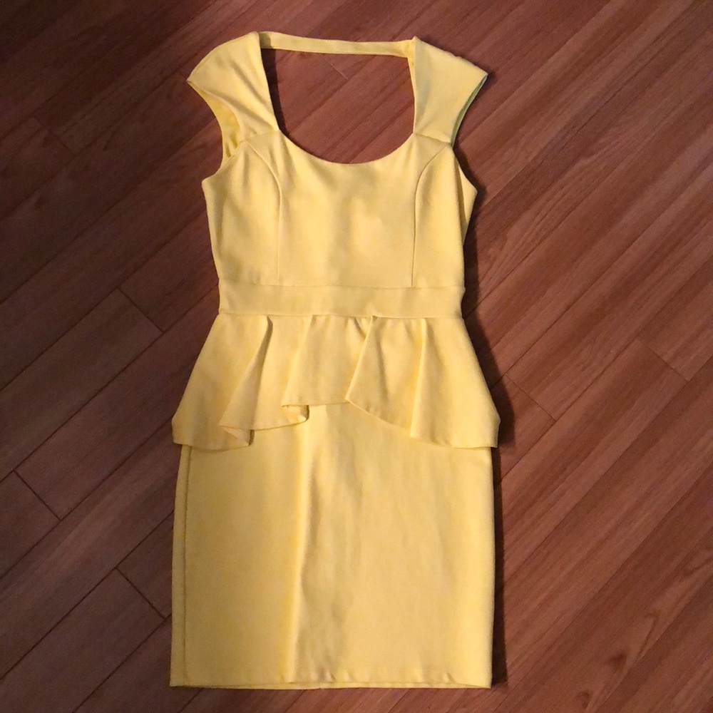 Fitted yet stretchy dress